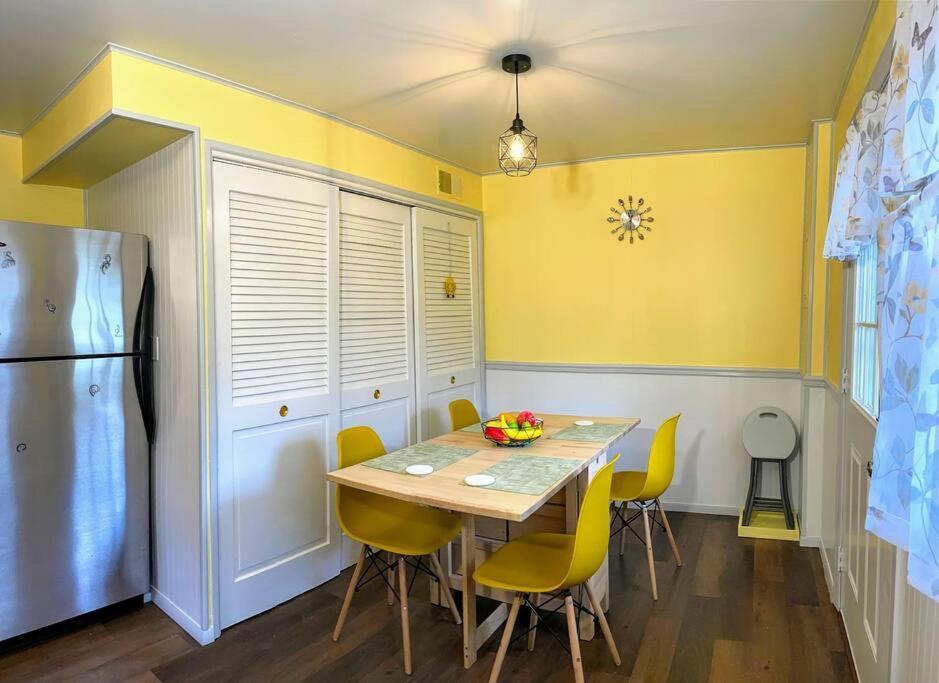 Апартаменты *King Bed/3Bds House Near Naval Base & 6Flags* Уокиган Экстерьер фото